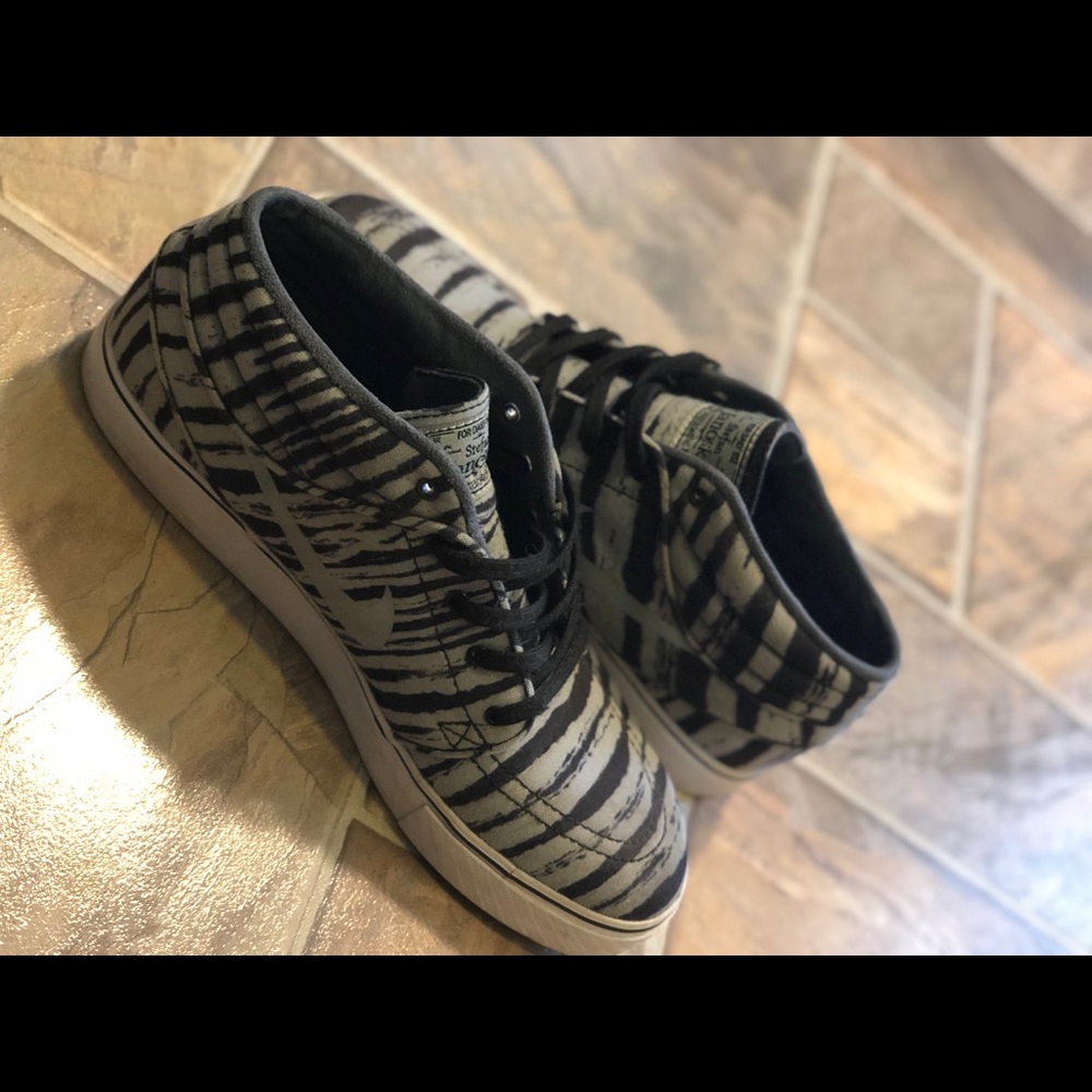 Zebra Print Nike Stefan Janoski